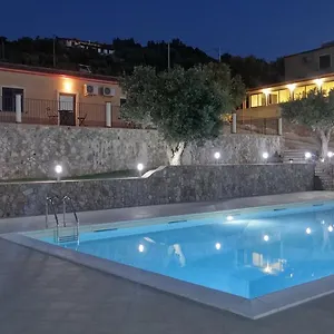 Vakantieboerderij La Valle Degli Ulivi