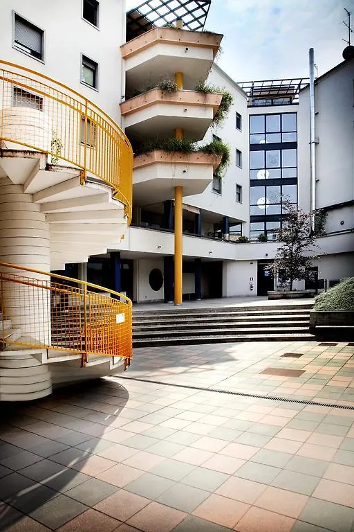 La Cordata Accommodation - Zumbini 6 Milánó Olaszország