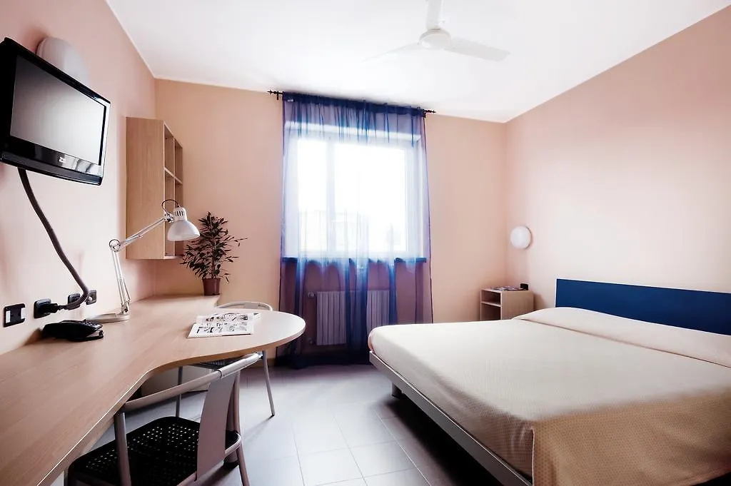 Aparthotel La Cordata Accommodation - Zumbini 6 Milano