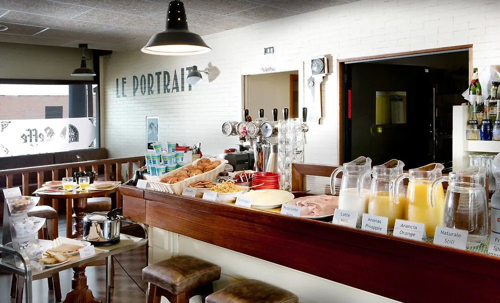 La Cordata Accommodation - Zumbini 6 Milano 3*,