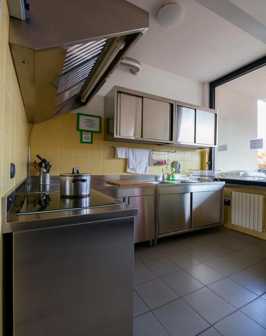La Cordata Accommodation - Zumbini 6 Milano Italia